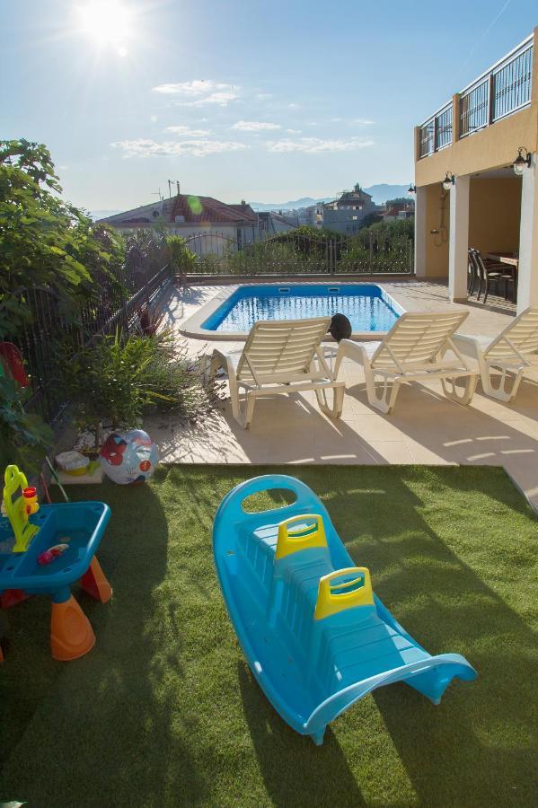 Apartments Max&Leon Podstrana Exterior photo